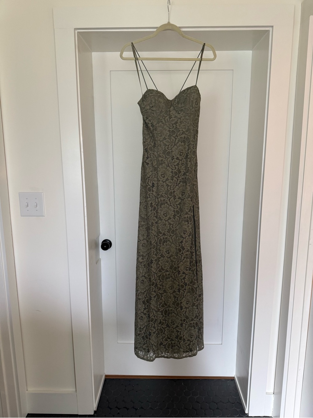 BHLDN Emma Sweetheart Lace Gown Olive Lace Maxi with Spaghetti Straps - Picture 4 of 13